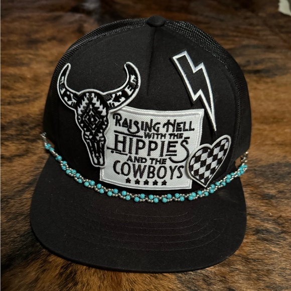 Accessories - BRAND NEW SnapBack trucker hat
